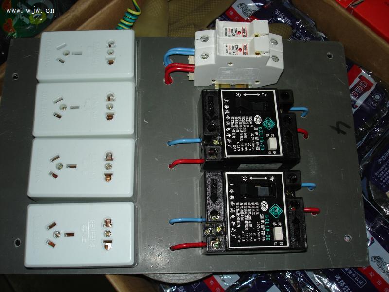 2p漏电断路器接线图;