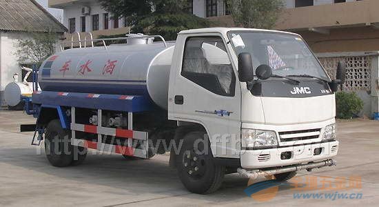 牌江铃洒水车 湖北江南专用特种汽车改装公司高清图片