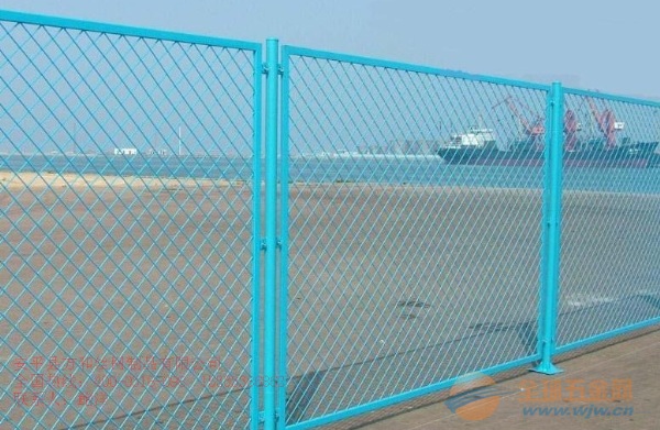 框架护栏网-额尔古纳草原防护围栏网价格那里便宜?现货供应-全球五金网