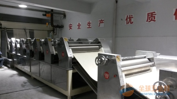 专业生产挂面生产线成套设备